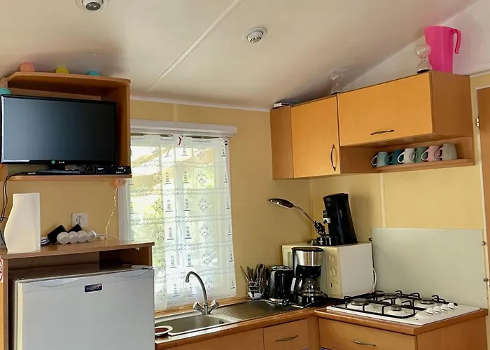 Casa de Férias Mobilhome Super Titania - 3 Bedrooms - Family Jf102 Les Mathes