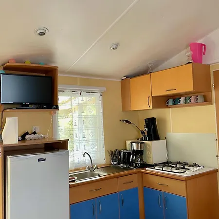 펜션 Mobilhome Super Titania - 3 Bedrooms - Family Jf102 레 마트