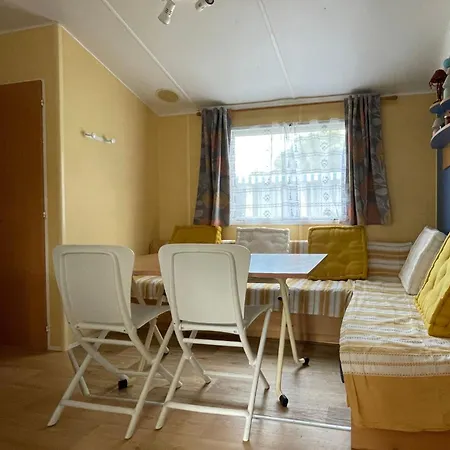 Mobilhome Super Titania - 3 Bedrooms - Family Jf102 بيت للعطل *